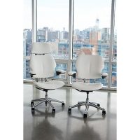 Freedom task chair with and without headrest