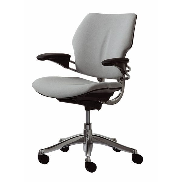 Freedom task chair side