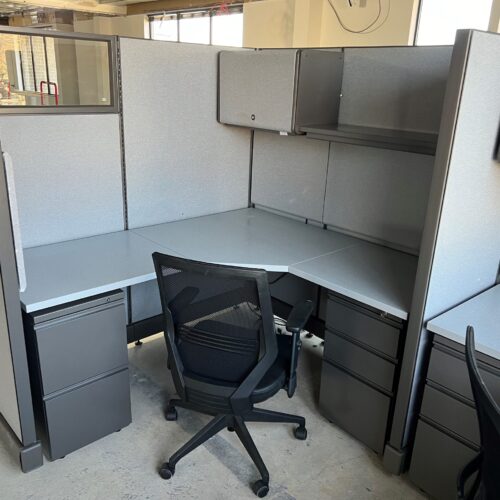 Herman Millar Pre-Owned Cubicles For Stylish Office Space - Image 2