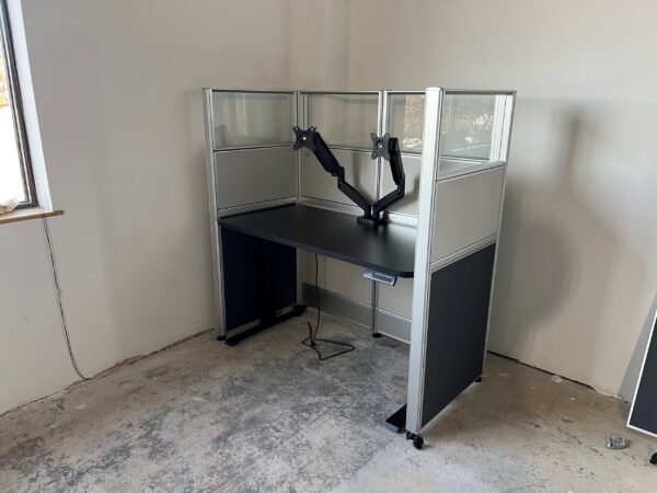 Sunline Pre Owned Cubicles For Stylish Office