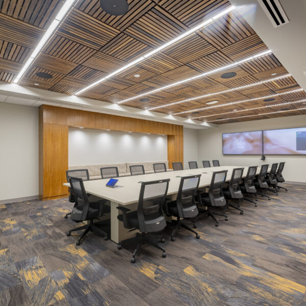 _V2_3501-HDR conference room table